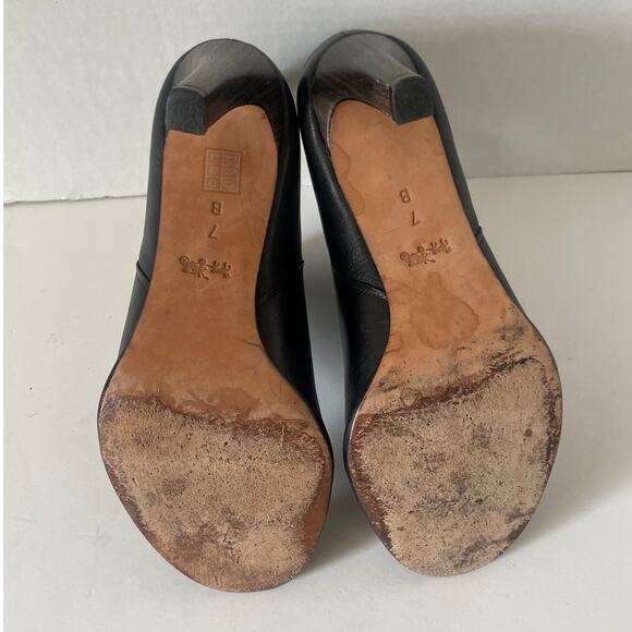 Coach Black Leather Idena Cut Out Open Toe Booties w/ Brown Wood Heel • Size 7 - Picture 5 of 5